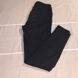 Celebrity pink skinny jeans